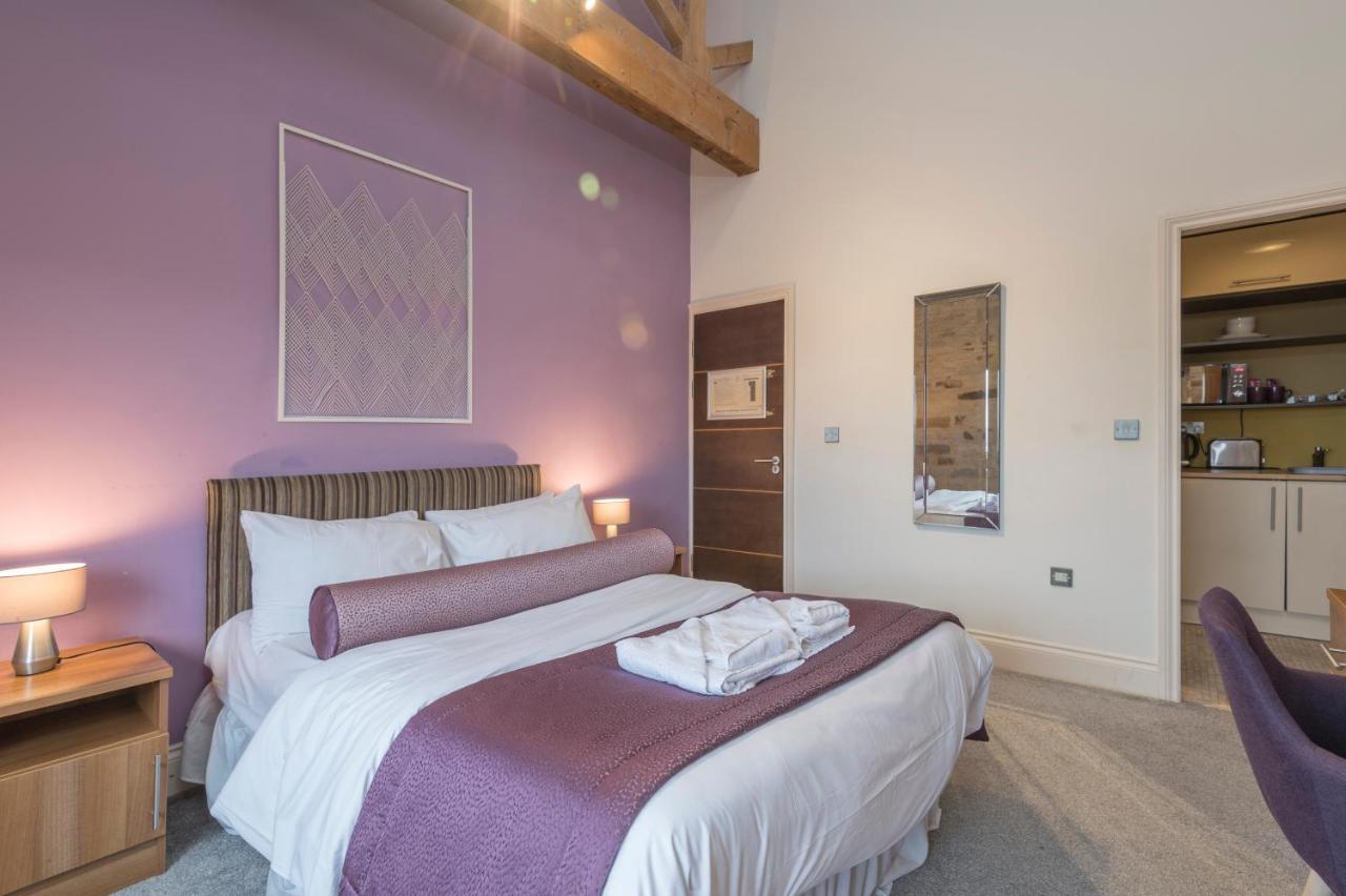 Heritage Serviced Suites - Serviced Apartments Huddersfield Eksteriør billede