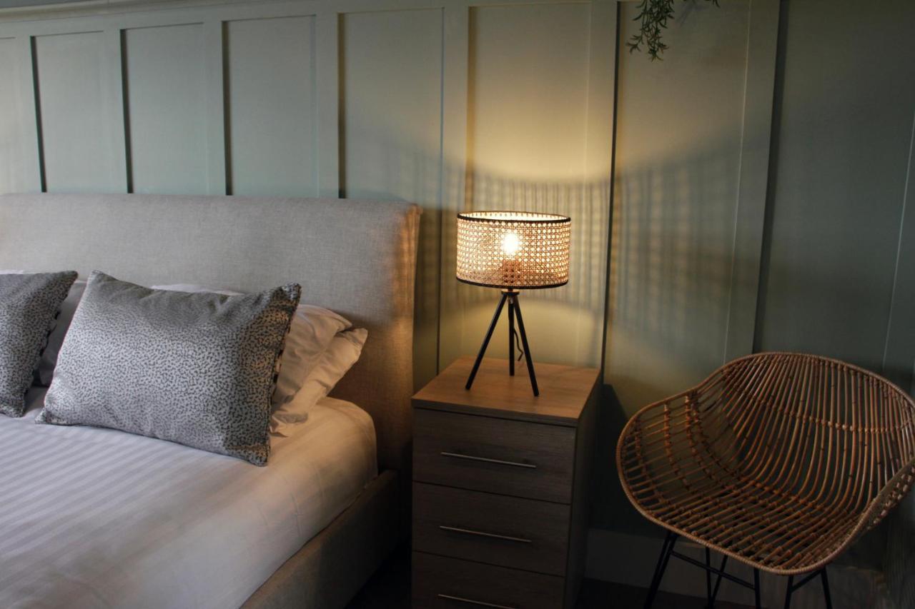 Heritage Serviced Suites - Serviced Apartments Huddersfield Eksteriør billede