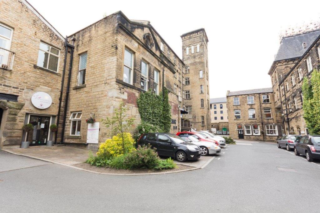 Heritage Serviced Suites - Serviced Apartments Huddersfield Eksteriør billede