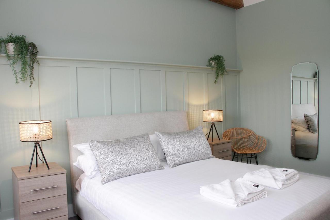 Heritage Serviced Suites - Serviced Apartments Huddersfield Eksteriør billede